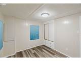 4882 Lancaster Dr - Photo 19