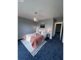628 Knott St - Photo 13