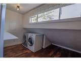 305 Adams St - Photo 15