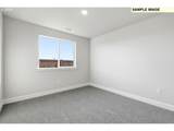 868 Kinsley Ave - Photo 32
