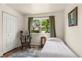 286 6th St - Photo 16
