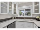 470 Hayden Island Dr - Photo 6