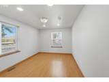 1002 Jq Adams St - Photo 10