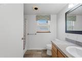 1002 Jq Adams St - Photo 11