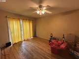 8054 Reedway St - Photo 8