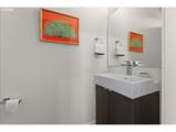 37 Skidmore St - Photo 33