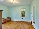 102 5TH St - Photo 23