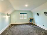 102 5TH St - Photo 31