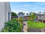 1029 Walnut St - Photo 34