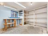 1029 Walnut St - Photo 5