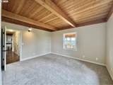 11880 Dupee Valley Rd - Photo 16