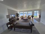 1040 Bay St - Photo 12