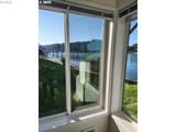 1040 Bay St - Photo 15