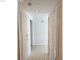 1040 Bay St - Photo 30