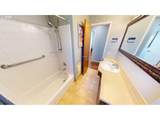 809 20TH St - Photo 9