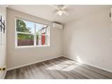28 Lawrence St - Photo 17