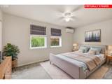 28 Lawrence St - Photo 24