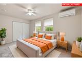 28 Lawrence St - Photo 26