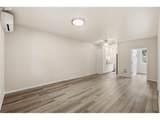 28 Lawrence St - Photo 5