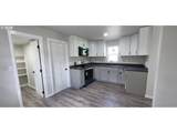 119 Walnut St - Photo 5
