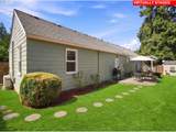 906 6TH St - Photo 32