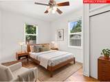 906 6TH St - Photo 41