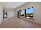 463 Meadows Dr - Photo 11