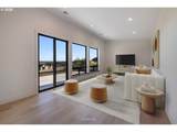 463 Meadows Dr - Photo 12