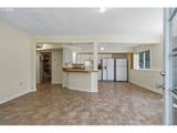 9540 Terwilliger Blvd - Photo 9