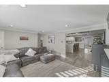 931 Orchard St - Photo 10