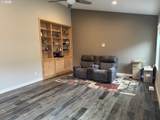 2317 Laura Ln - Photo 5