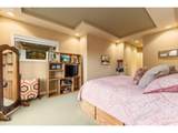 930 Sahalee Ct - Photo 17