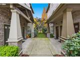 674 Newstead Ln - Photo 40