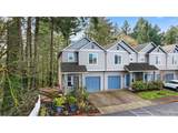 810 9TH St - Photo 1