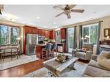 810 9TH St - Photo 15