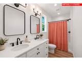 819 Nevada Dr - Photo 13