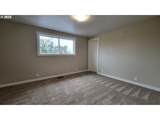 552 D St - Photo 14