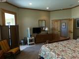 1115 Clark Dr - Photo 29