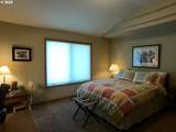 1115 Clark Dr - Photo 38