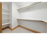 670 Hillsdale St - Photo 32