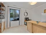 19245 Heightsview Dr - Photo 22