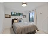 19245 Heightsview Dr - Photo 33