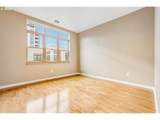821 11TH Ave - Photo 30