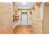 821 11TH Ave - Photo 31