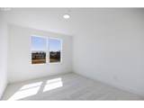 455 Juniper St - Photo 18