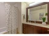 1025 Couch St - Photo 17