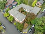 2211 Halsey St - Photo 32