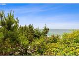 1933 Coast Ave - Photo 40