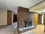 702 Elm Dr - Photo 4