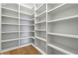 1597 Goodwin St - Photo 11